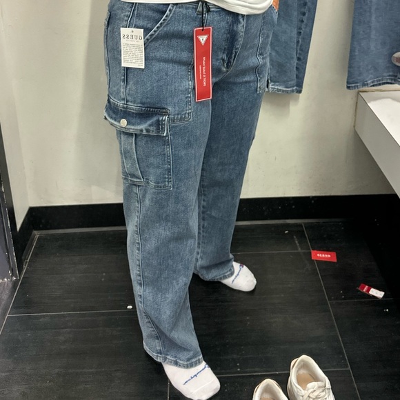 Guess cargo pants jeans - Picture 6 of 6